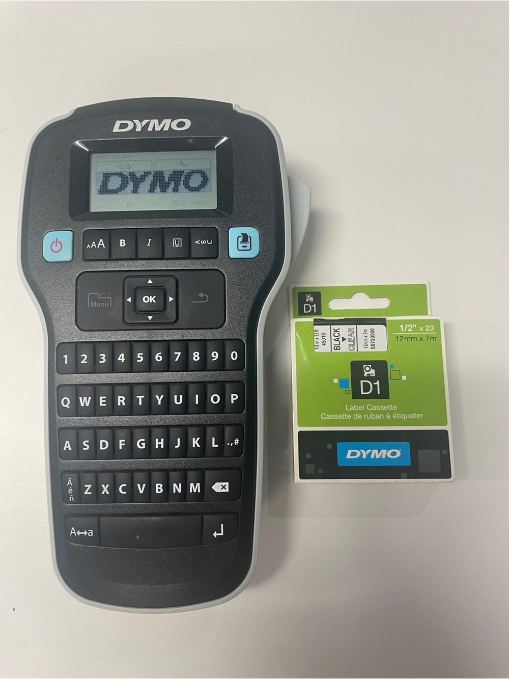 🏷️ DYMO Handheld Label Maker Bundle w/ D1 Label Cassette 🏷️